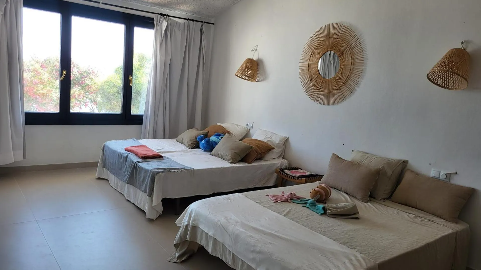 אסטפונה Beachfront Villa