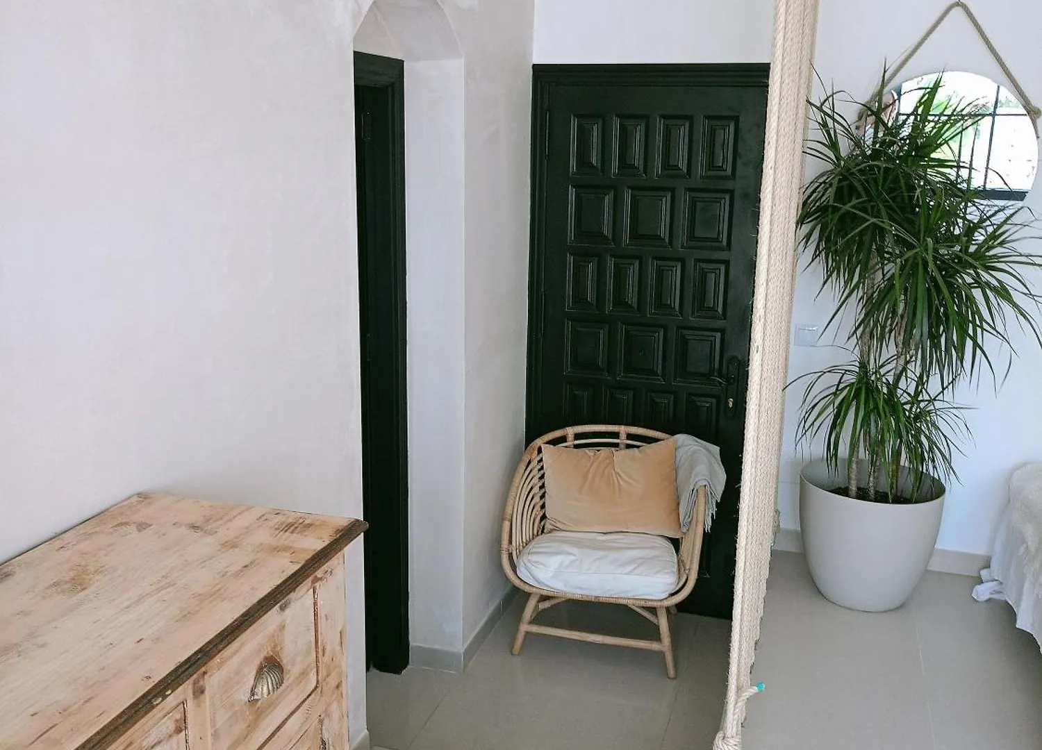 אסטפונה Beachfront Villa 0*,  ספרד